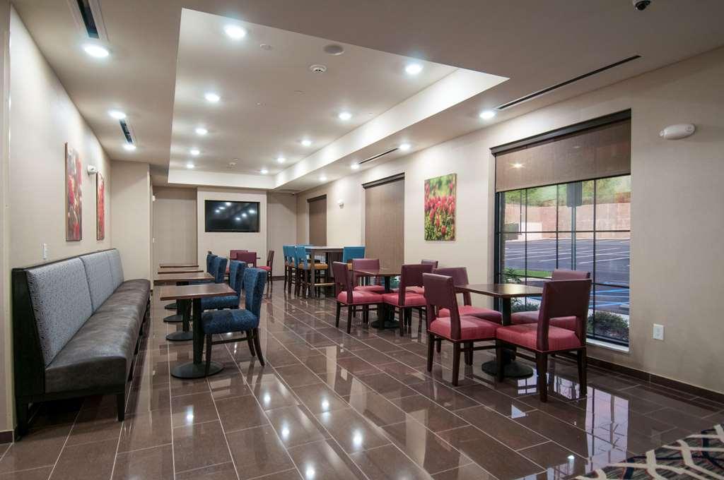 市中心凯富套房酒店-近大学 塔斯卡卢萨 内观 照片